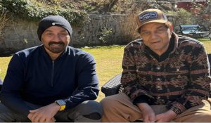 Sunny Deol’s team says Dharmendra is stable, urges not to spread rumours regarding health