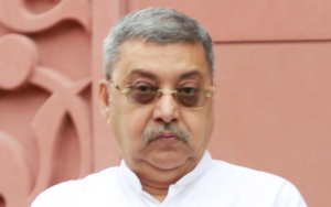 Bengal Guv files suit against Kalyan Banerjee over Raj Bhavan weapon remarks