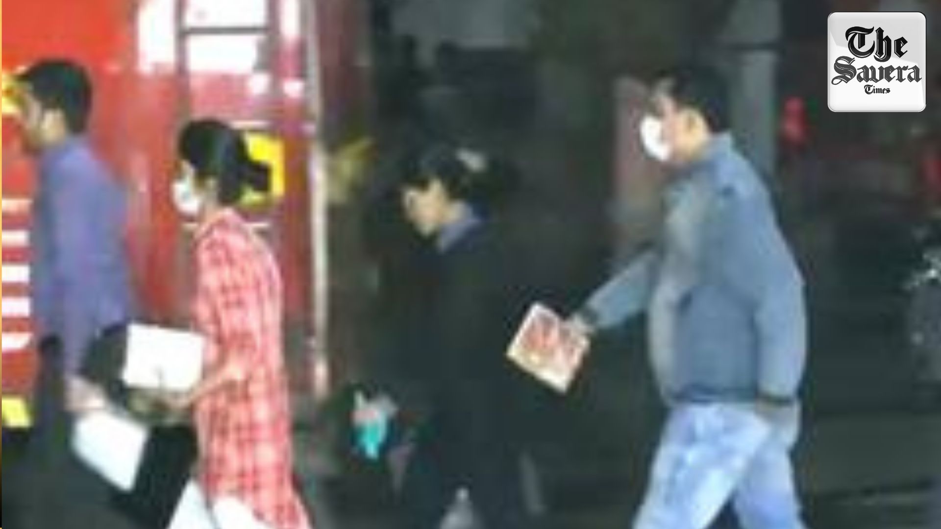 Forensic team reach site to investigate blast near Red Fort Metro station in Delhi