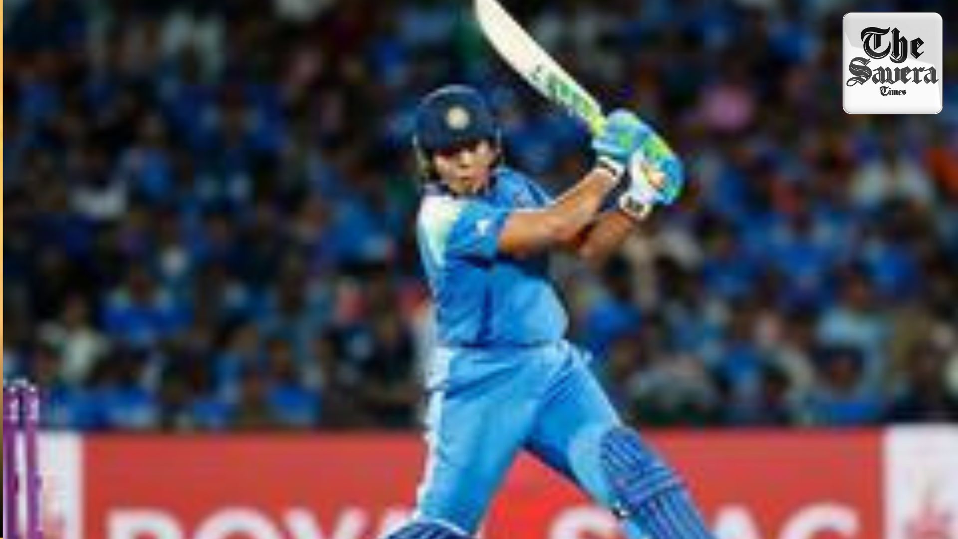 Richa Ghosh felicitated by Kolkata Police for World Cup Heroics