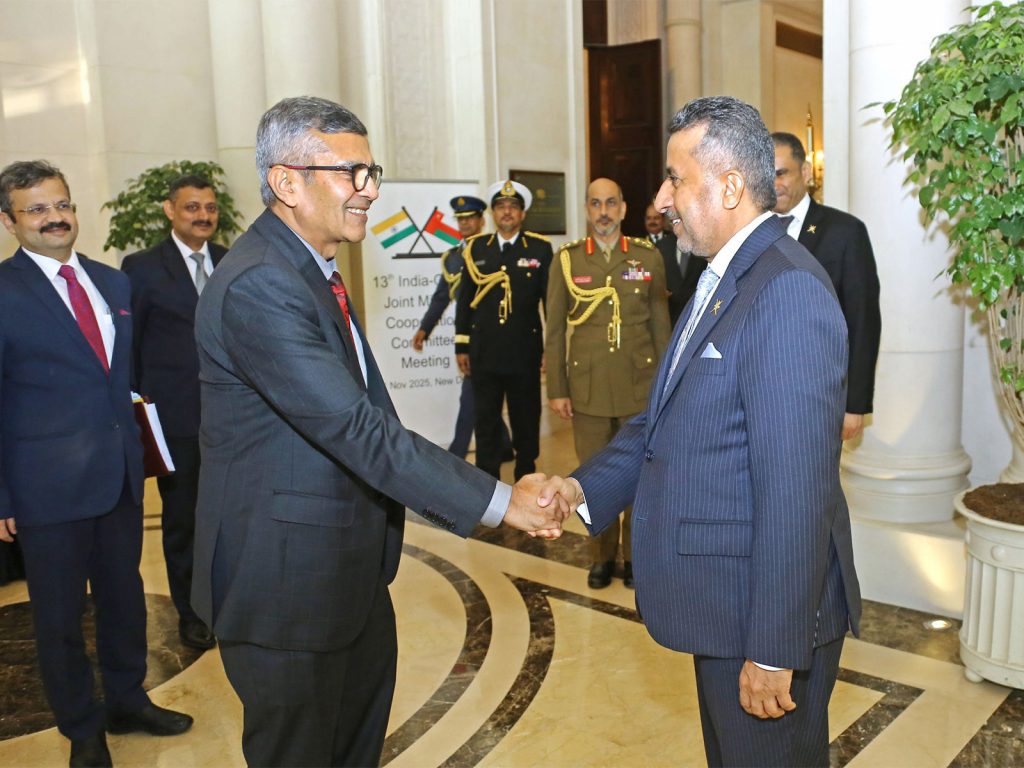 India, Oman strengthen defence ties