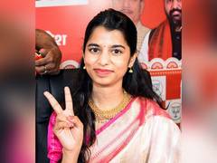 Maithili Thakur secures debut win from Alinagar, becomes youngest MLA in Bihar