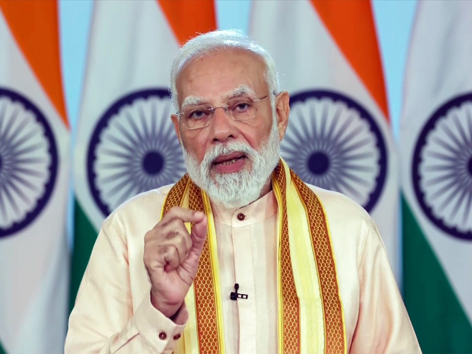 PM Modi takes jibes at Congress, says “Muslim League Maowadi Congress” is becoming threat to national unity