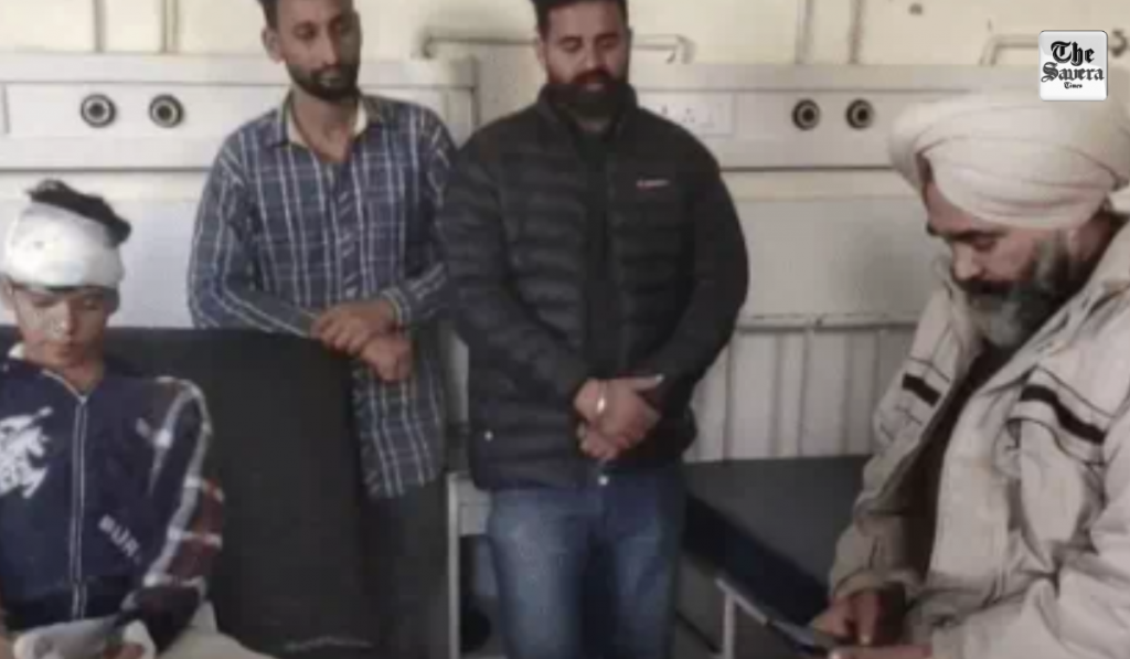 Phagwara: Bike-Borne Robbers Injure 13-Year-Old Boy, Snatch Motorcycle and iPhone
