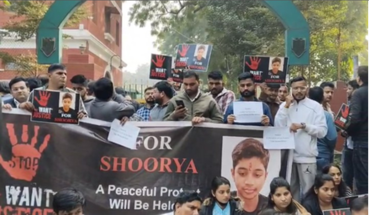 Delhi class 10 student dies by suicide, Blames teacher harassment; Protest erupt