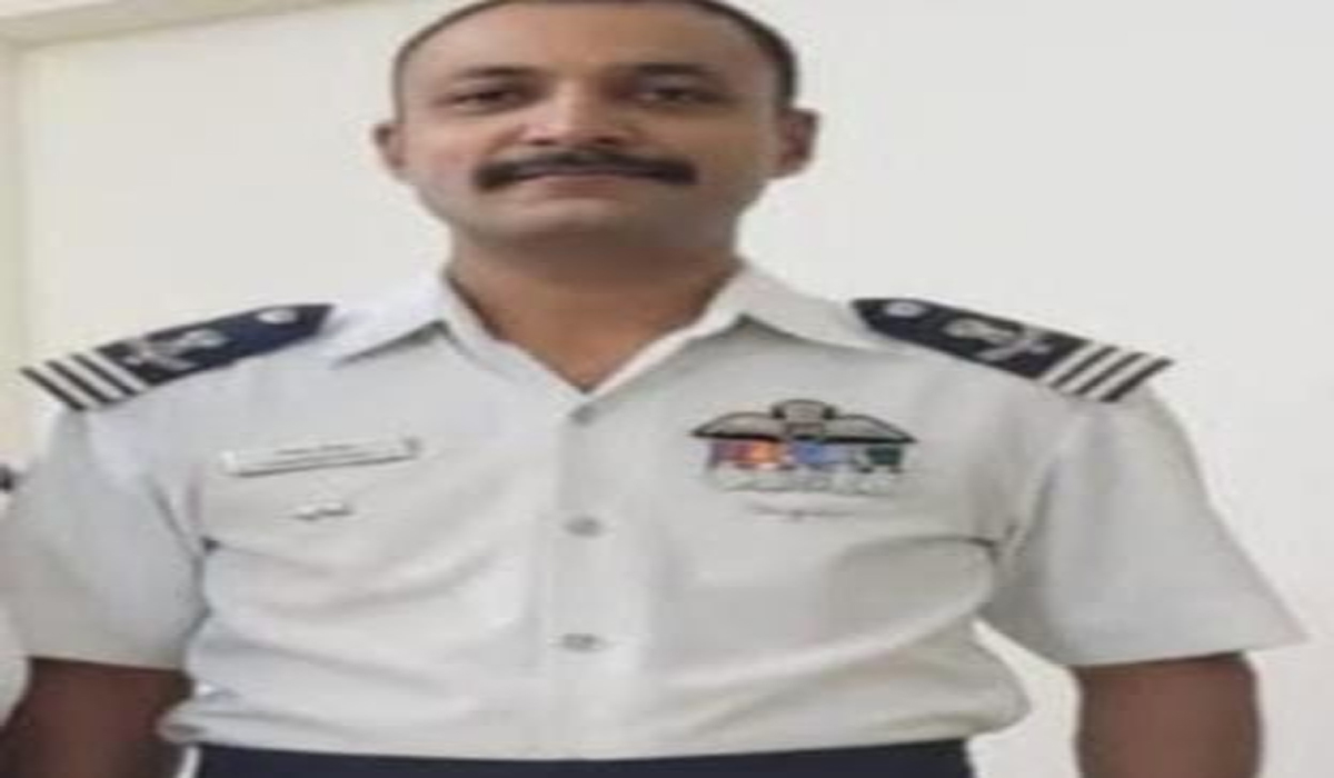 Himachal Pilot Wing Commander Namansh Syal Martyred during Tejas Jet Crash in Dubai