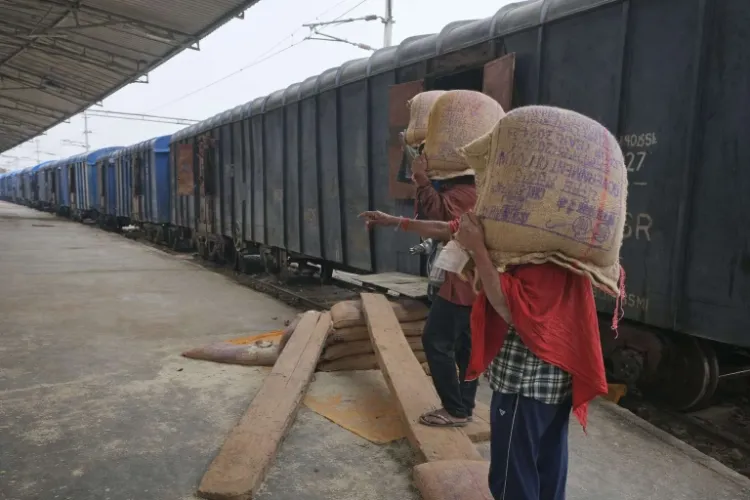 J-K: First-ever FCI foodgrain freight train reaches Anantnag