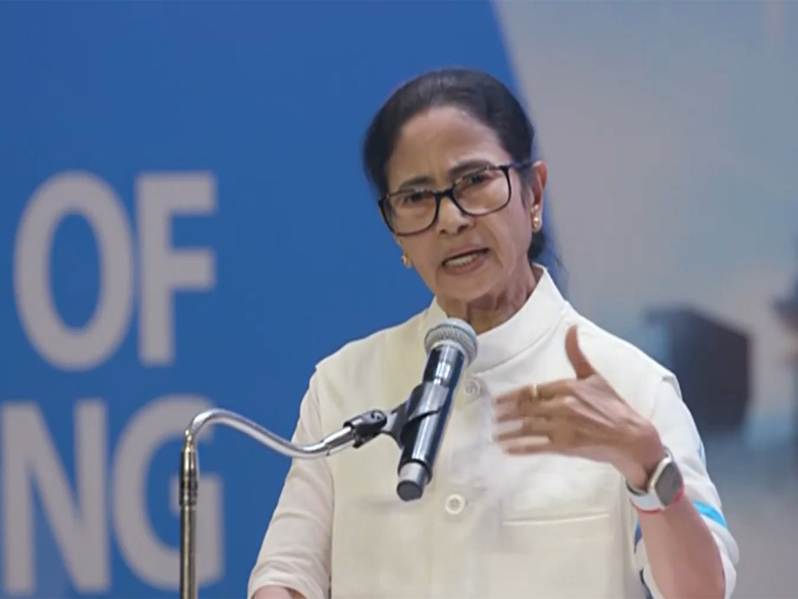Bengal SIR: Mamata Banerjee to hold meeting with TMC’s booth level agents in Kolkata today