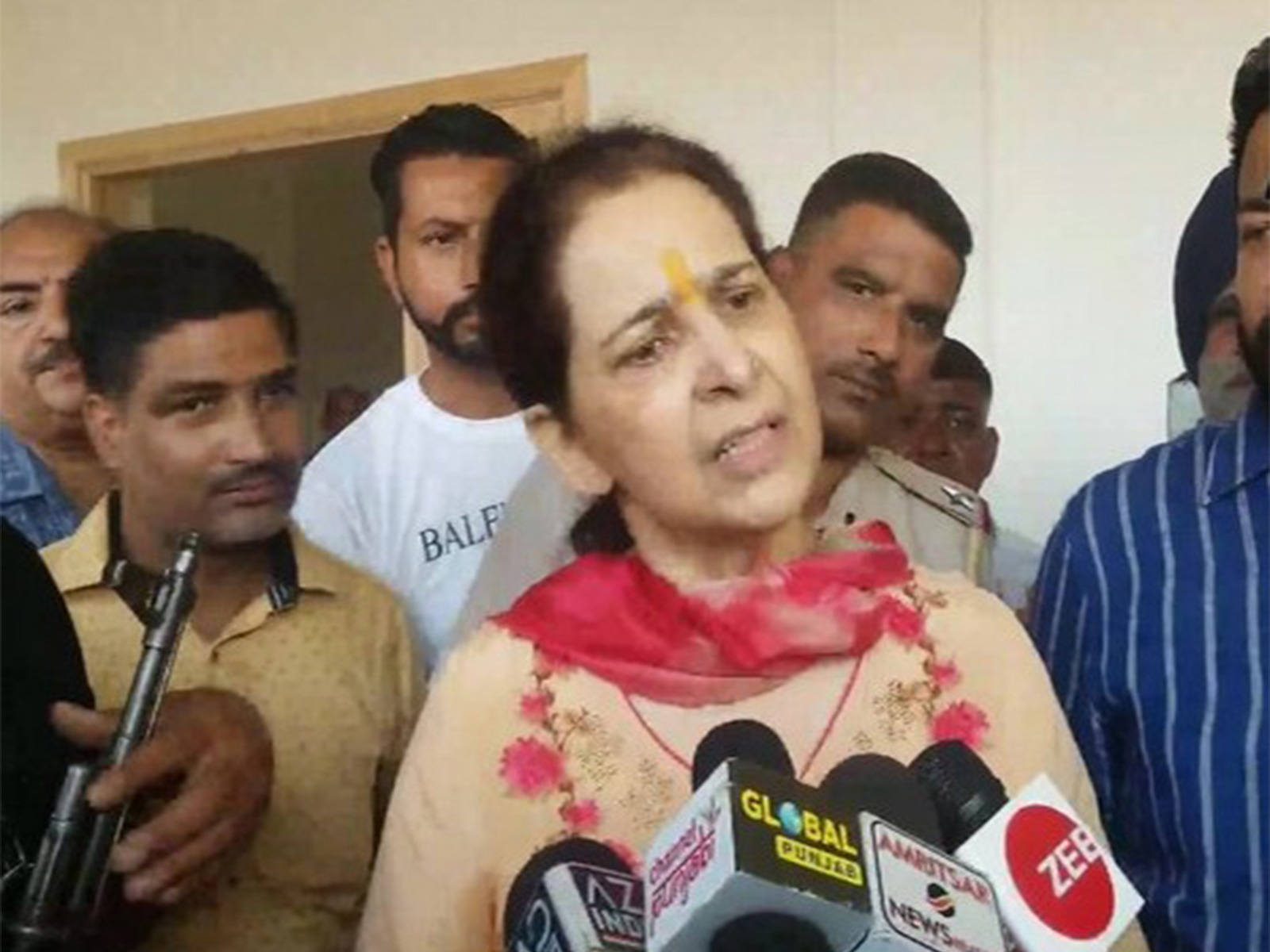 Punjab: Congress suspends party membership of Navjot Kaur Sidhu after ‘Rs 500 crore’ remark