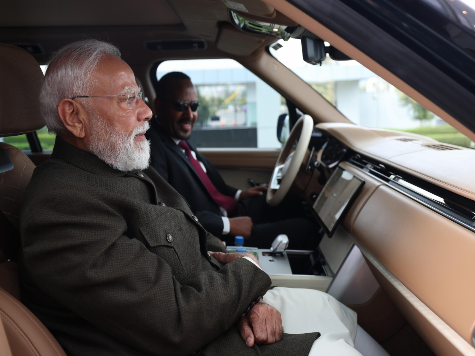 Ethiopian PM Receives PM Modi at Airport, Drives Him to Hotel in Rare Diplomatic Gesture