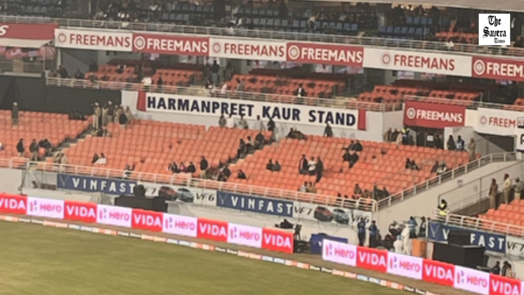 Harmanpreet Kaur & Yuvraj Singh Honoured With Stadium Stands