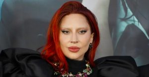 Lady Gaga hits pause on Sydney concert as dancer slips off stage