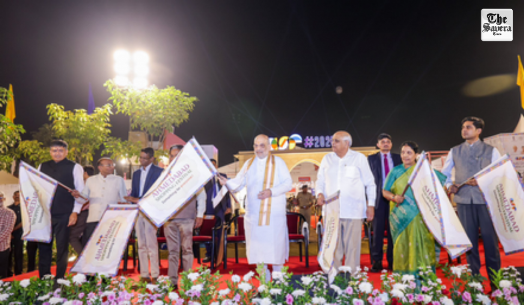 HM Shah, Gujarat CM inaugurate Ahmedabad Shopping Festival
