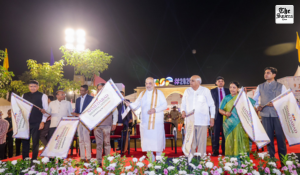 HM Shah, Gujarat CM inaugurate Ahmedabad Shopping Festival