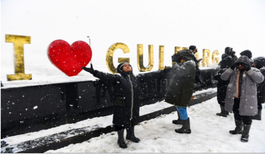 Three Western Disturbances to Bring Rain, Snow in J&K