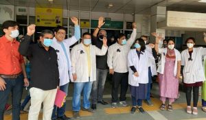 Haryana: Government to hold talks with doctors on strike today, case to be heard in High Court