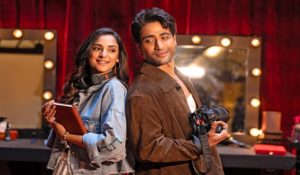 Arijit Singh returns to romance with his soulful new track ‘Fitratein’