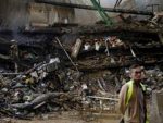 fire at shopping complex