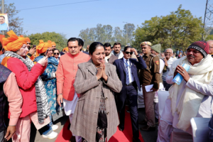 Delhi CM Rekha Gupta honours elderly workers of BJP in Rohini