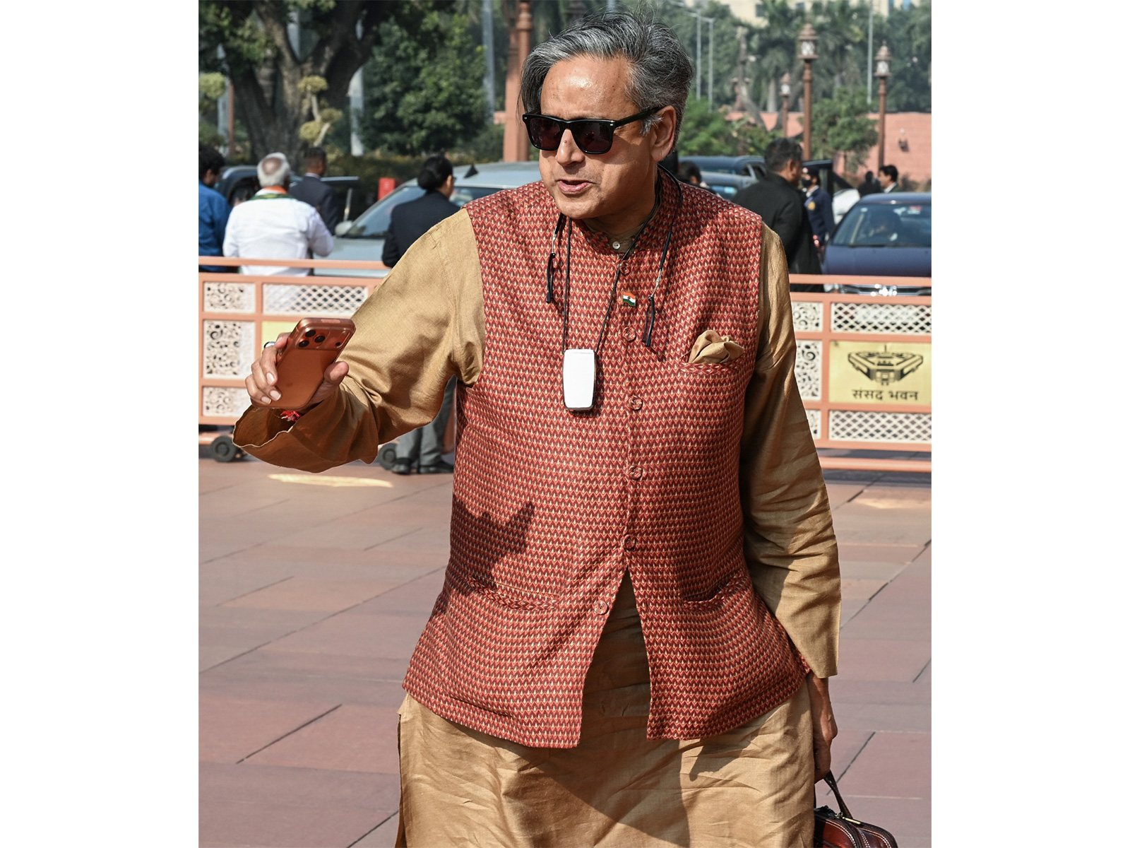 Greatly admire Nehru’s outlook but cannot support all his beliefs and policies, says Shashi Tharoor