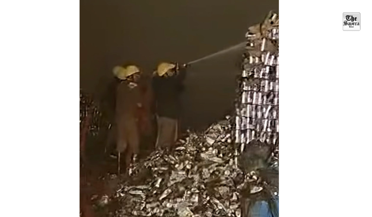 Massive fire at dry food warehouse on Kolkata outskirts, six feared trapped