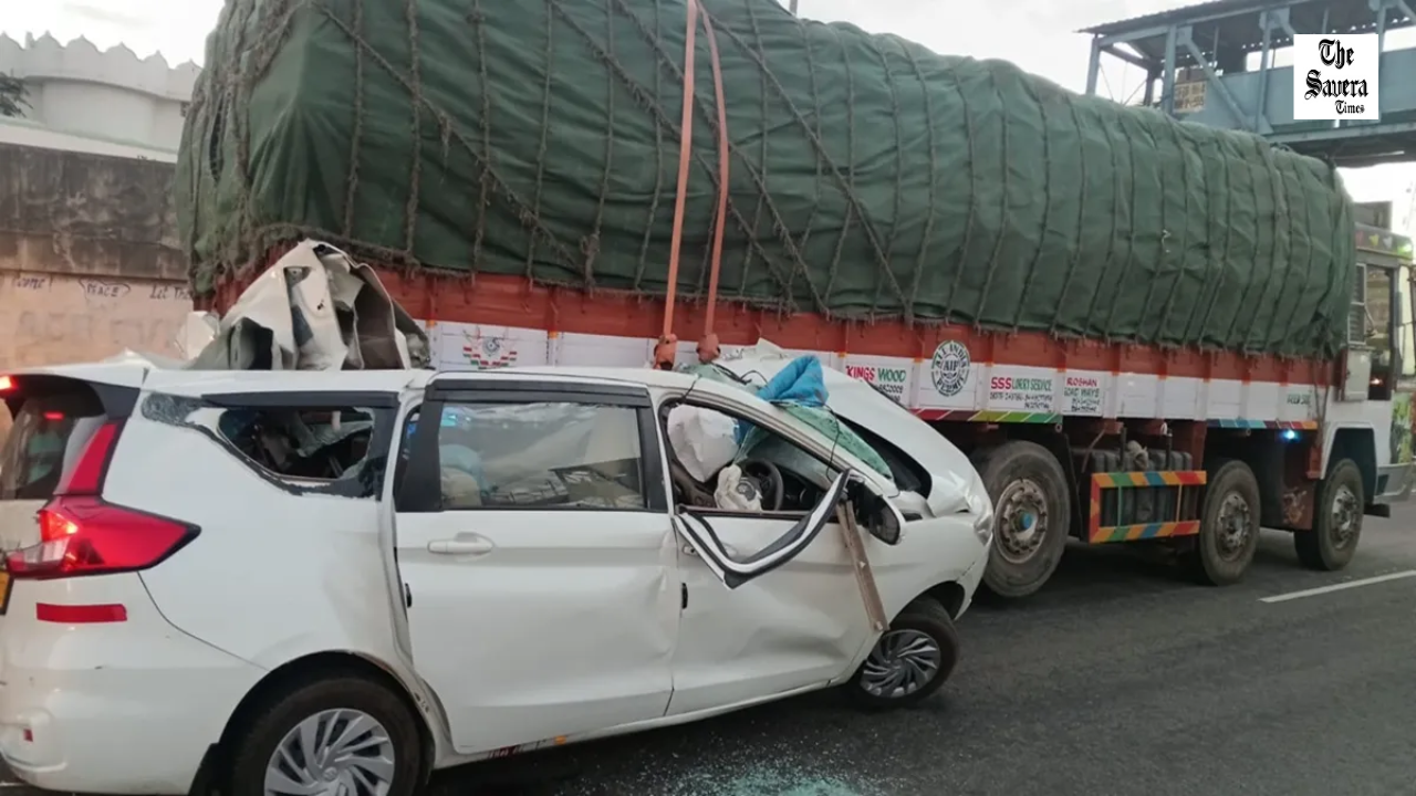 Three Dead as Car Rams Parked Truck Near Tumakuru, Karnataka