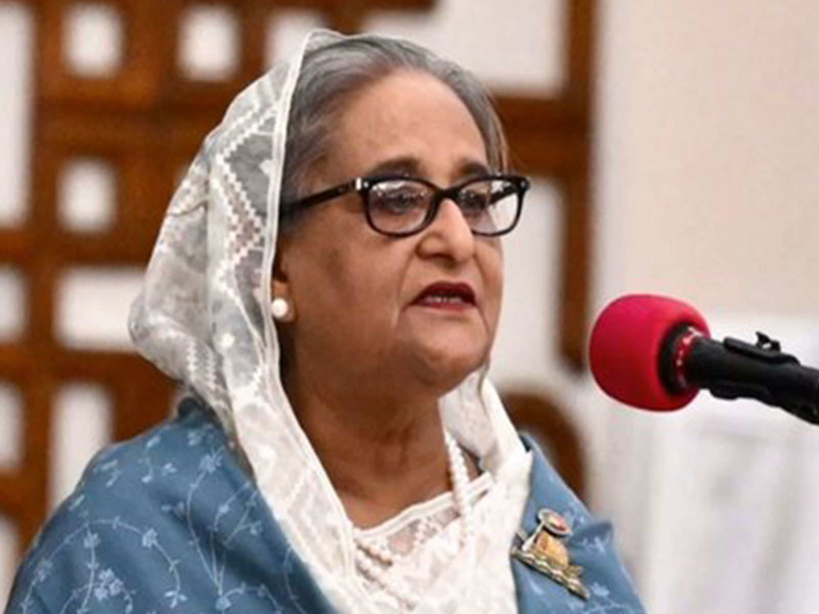 Sheikh Hasina calls Yunus ‘Power-Hungry traitor’ as Bangladesh nears elections