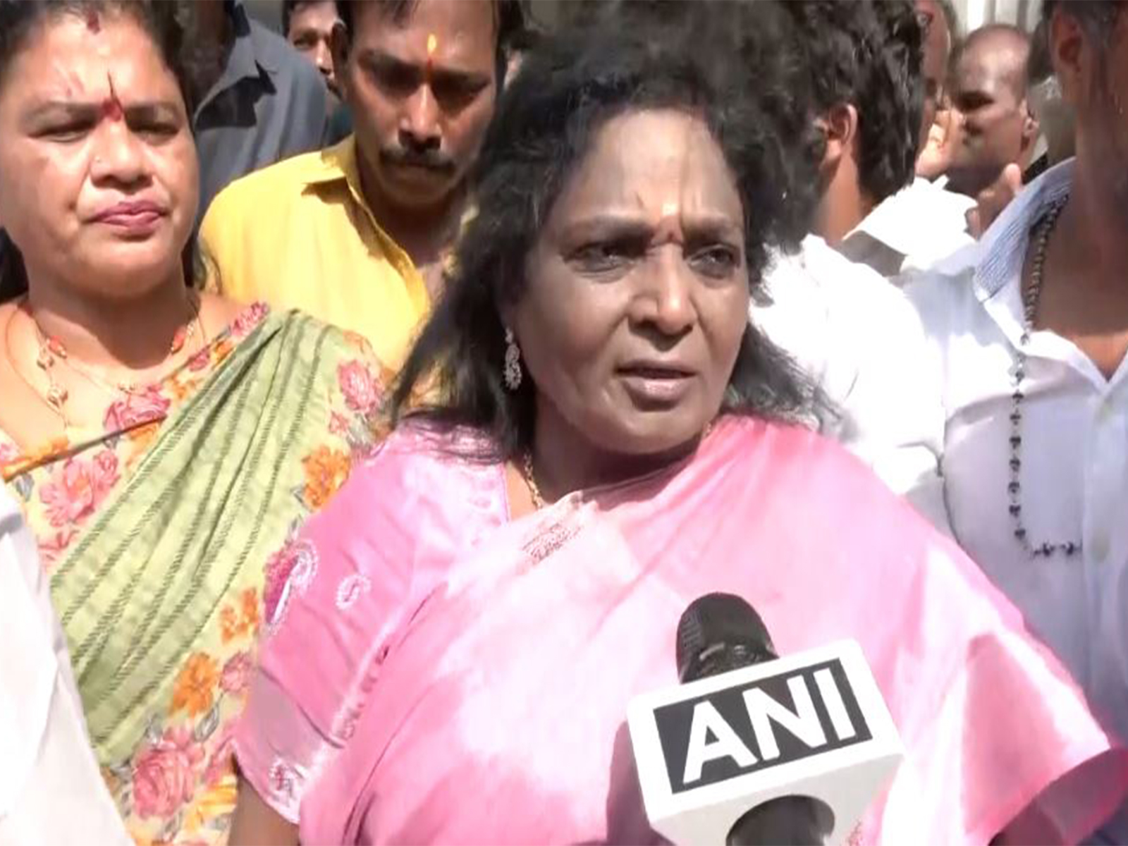 “Devil preaching scriptures”: Tamilisai Soundararajan slams Rahul Gandhi after Congress seeks ban on ‘Parasakthi’