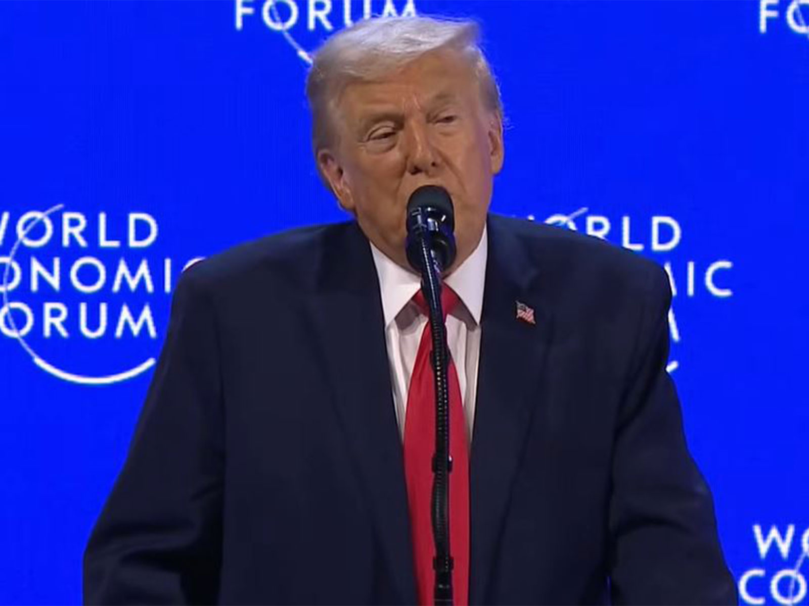 Trump pitches new housing, credit card plans at Davos