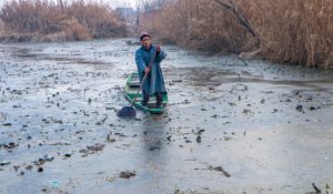 Rain, snow lashes J&K; day temperature improves in Srinagar