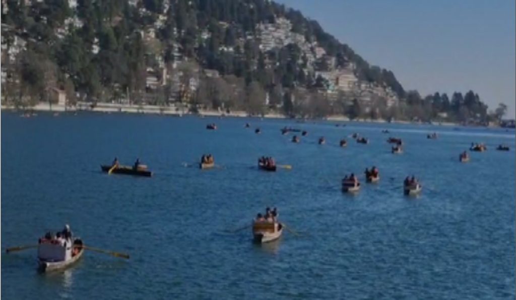 Nainital Awaits Snowfall as January Begins, Dry Weather Hurts Tourism