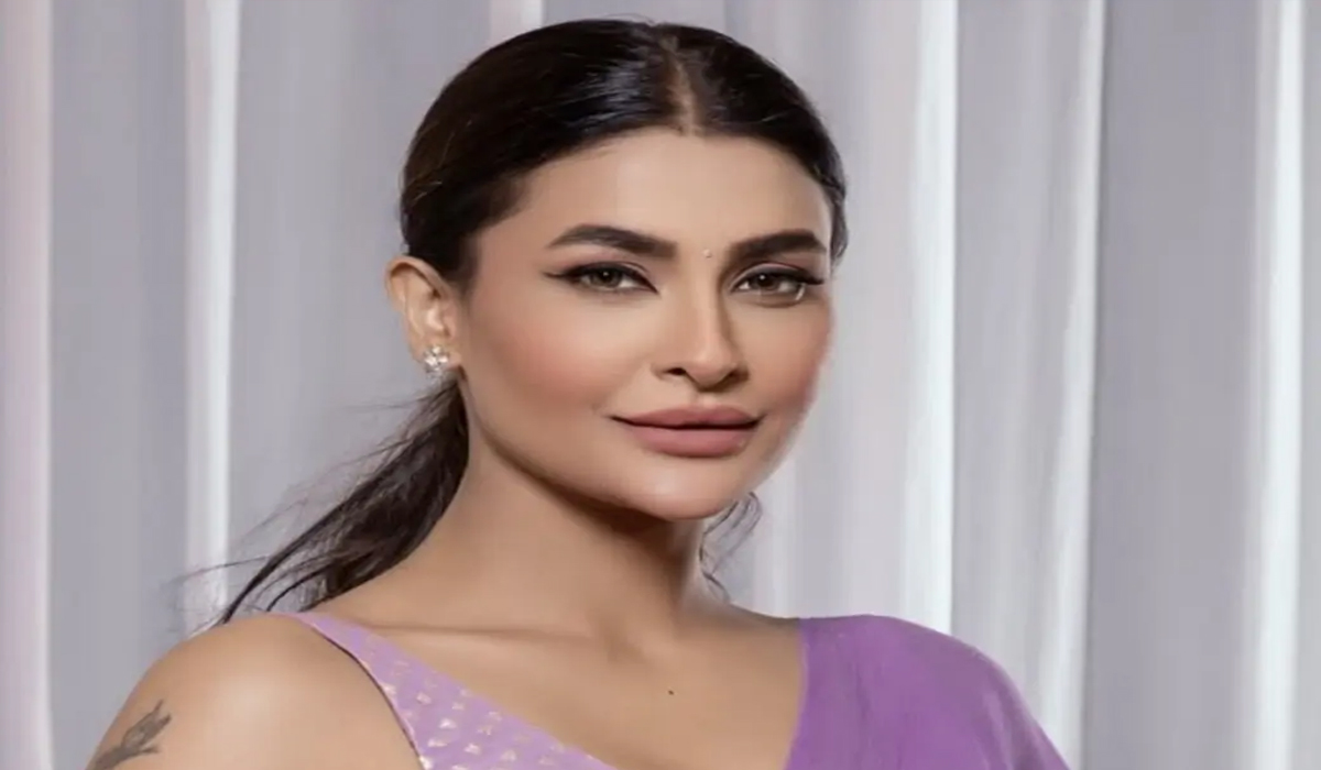 Pavitra Punia explores the city during the shoot of her new show ‘Prayagraj Ki Love Story’