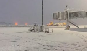 Srinagar Airport Cancels Multiple Flights Due to Snowfall; Passengers Advised to Check Status