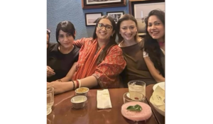Smriti Irani Calls Gauri Pradhan ‘Perfect One’ from Kyunki Saas Bhi Kabhi Bahu Thi Cast