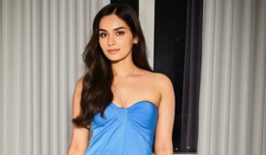 Manushi Chhillar celebrates parents’ 35th wedding anniversary 