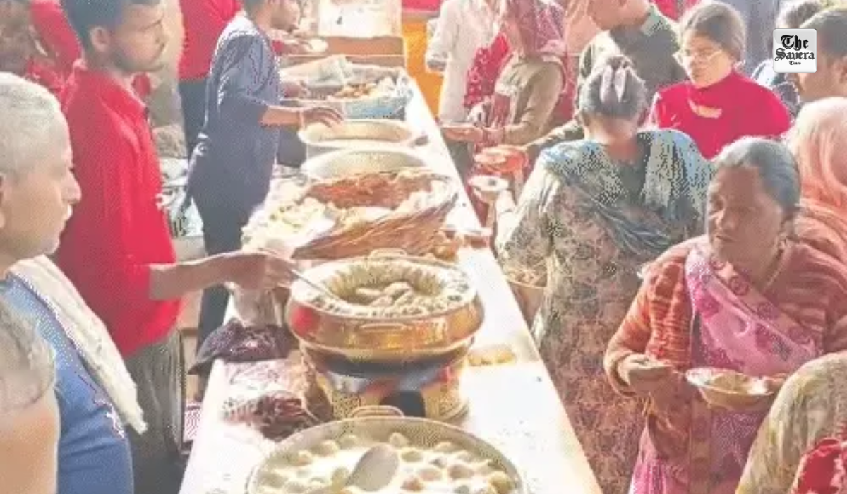 Devotees Enjoy 150-Item Feast at Khatushyam Mela