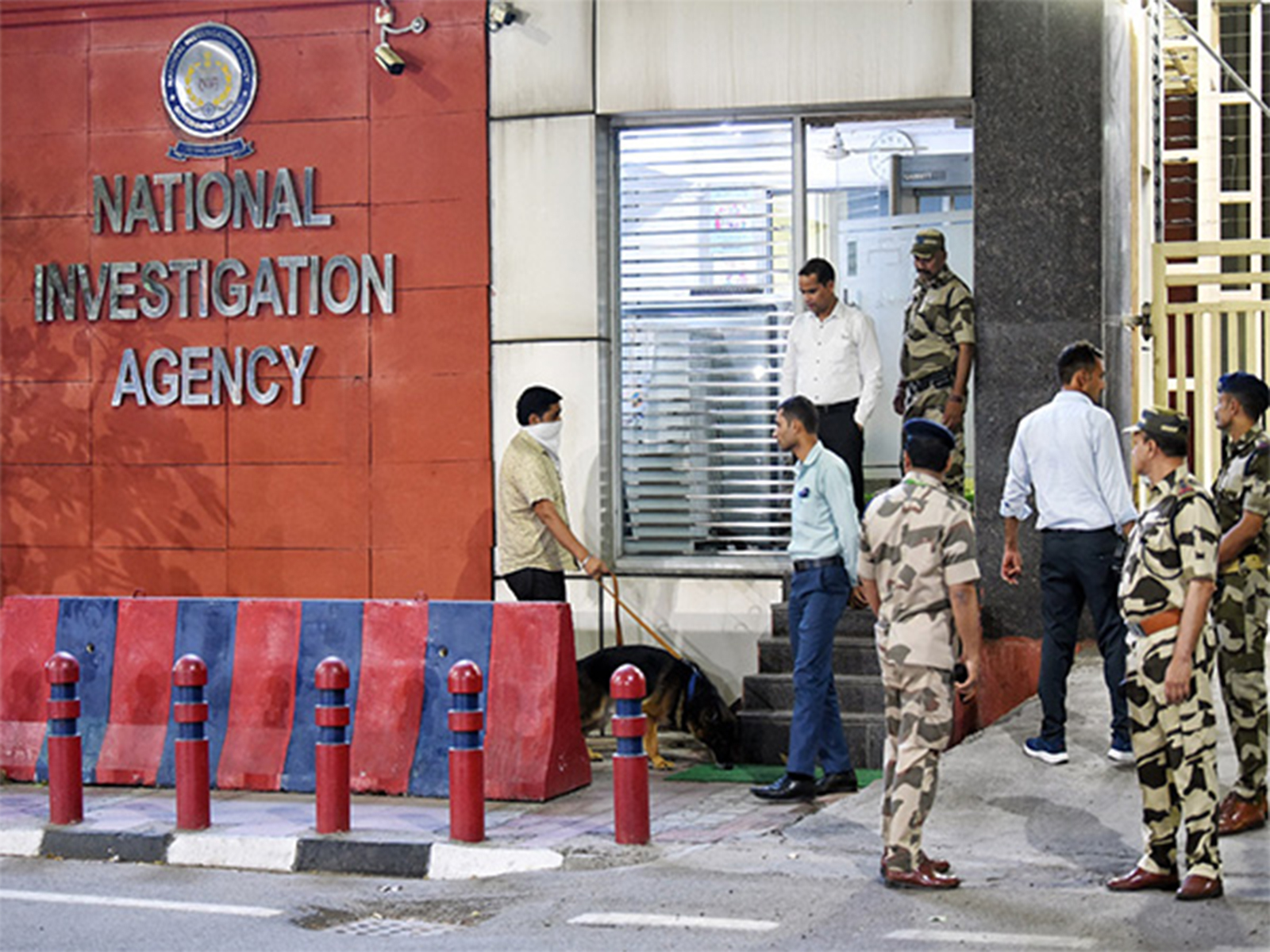 NIA nabs two more terror operatives in Delhi bomb blast case, total arrests go up to 11