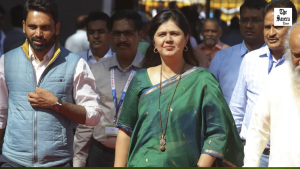 Pankaja Munde’s helicopter tech snag delays campaign flight
