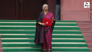 Sitharaman Honors Tamil Nadu Weaving Legacy in Kanchipuram Saree