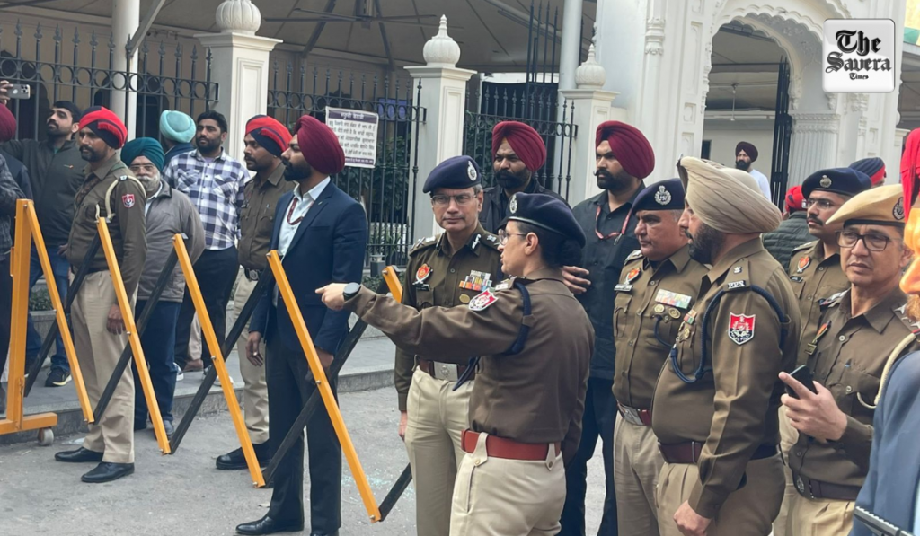 Lucky Oberoi Murder Case: Dgp Gaurav Yadav Visits Scene Of Crime; Assures Exemplary Punishment To Perpetrators