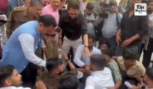 ABVP workers detained after attempt to recite Hanuman Chalisa at Lucknow University