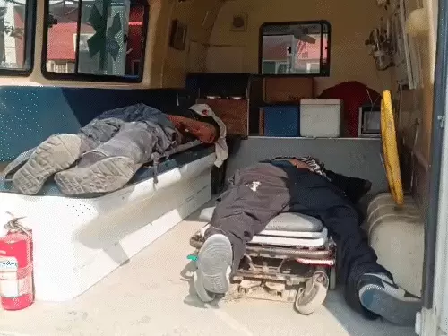 Speeding car crashes on Amritsar-Delhi Highway, 3 LPU students dead