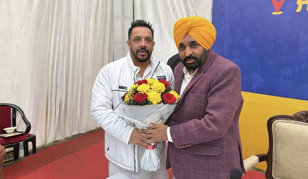lucky oberoi shot dead