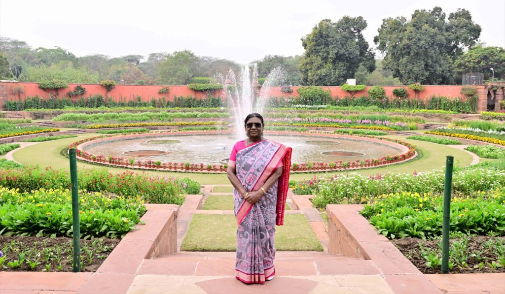 President Droupadi Murmu attends opening of Amrit Udyan