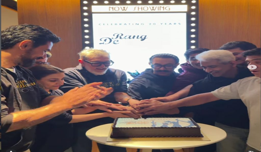 Rang De Basanti 20-Year Reunion: Aamir Khan and Team Celebrate