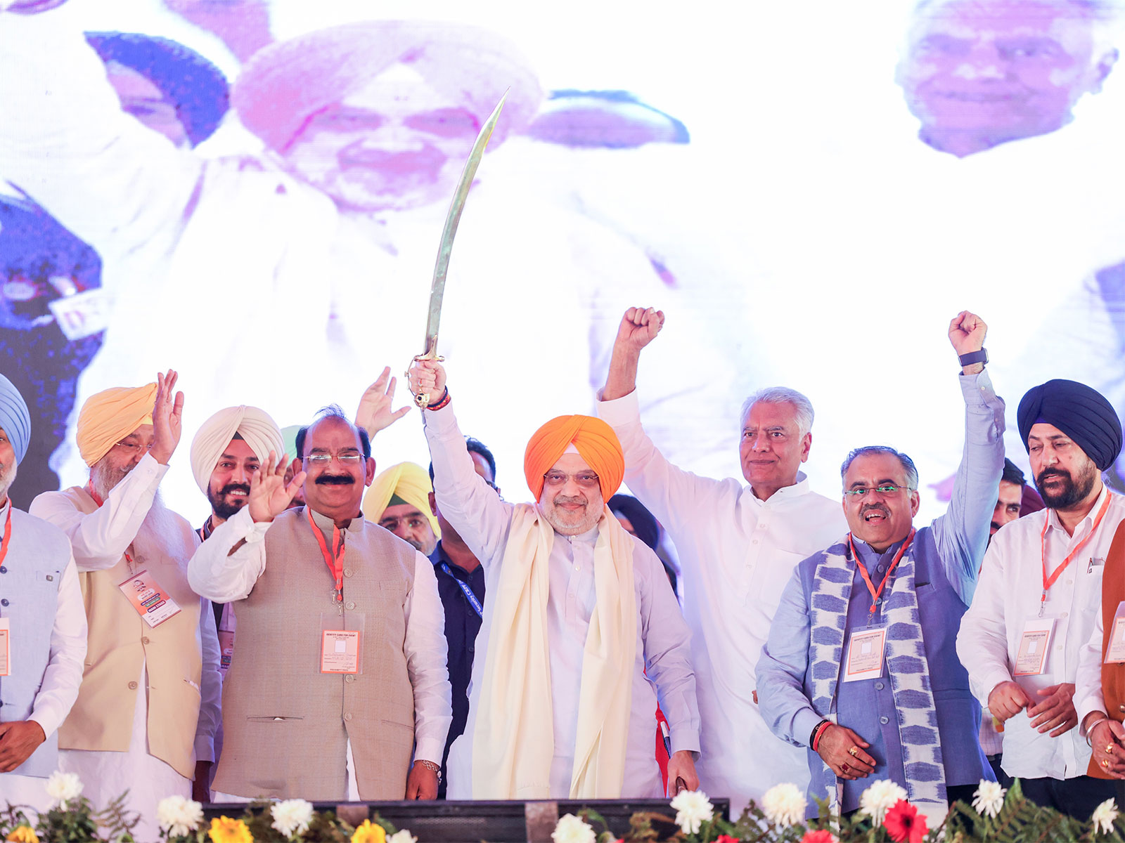 Amit Shah urges people to elect BJP government in Punjab, says first bill will be against religious conversions