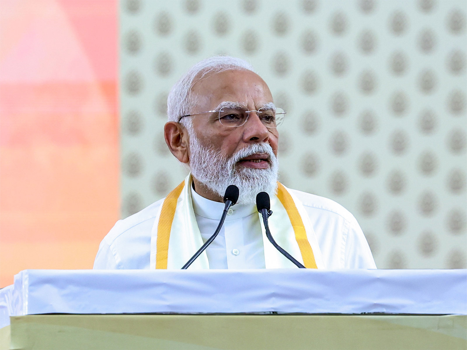 Congress was concerned about its power, burdened future generations with oil bonds of Rs 1,48,000 crore: PM Modi