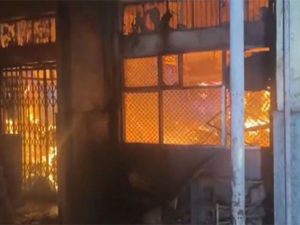 Fire breaks out at Sheikh Sarai Transport Authority record room in Delhi