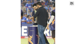 Dhoni and Rohit Bring Out T20 World Cup Trophy in Ahmedabad
