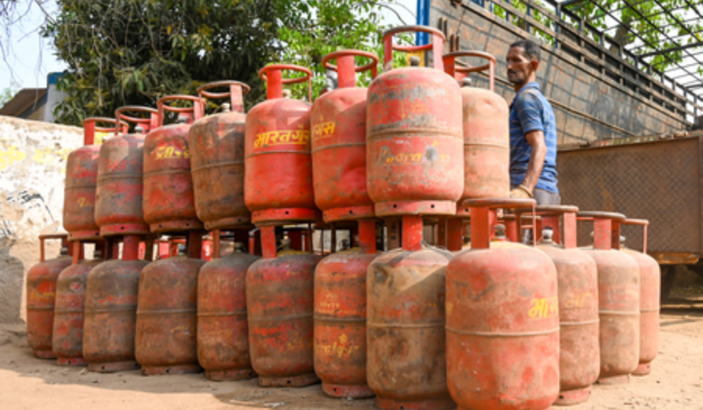 LPG supply issues reported in parts of UP, Bihar